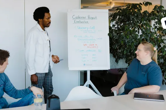 Équipe IT planifiant une migration vers le cloud Atlassian